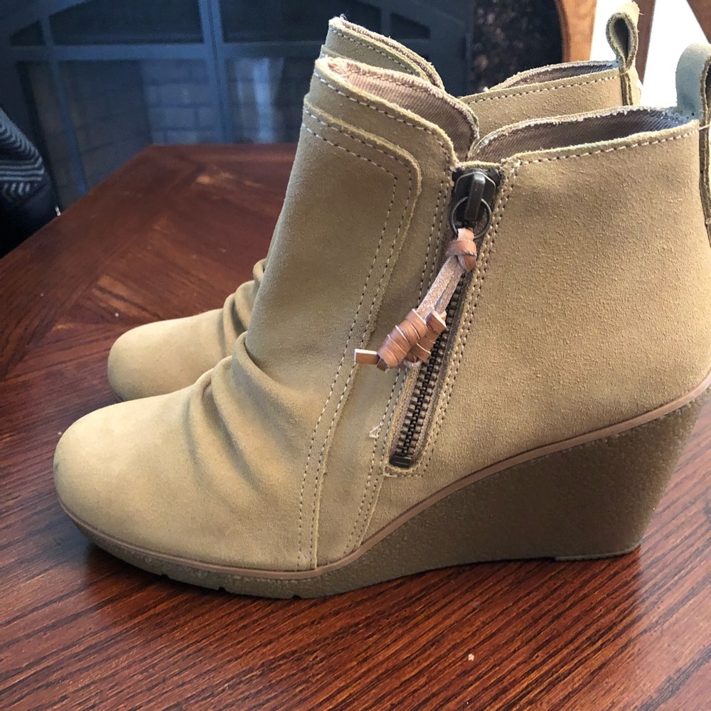 Sperry Top-Sider booties